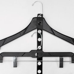 16″ Plastic Display Hanger Strip Coordinate